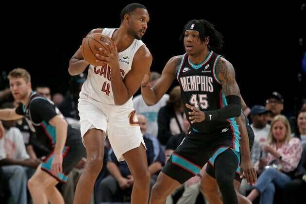 Cavs wipe out deficit, extend surge with win over Grizzlies