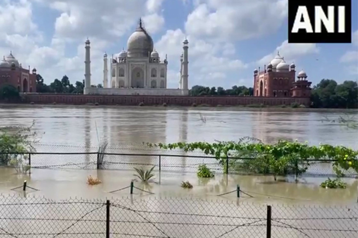 Water level of Yamuna near Taj Mahal increases after heavy rainfall