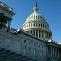 US lawmakers seek compromise on government funding bills