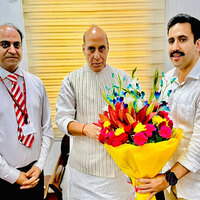 Himachal: Vikramaditya Singh meets Rajnath Singh, urges to declare Ghatasni-Shilha-Badhani-Bhubujot- Kullu road as national highway