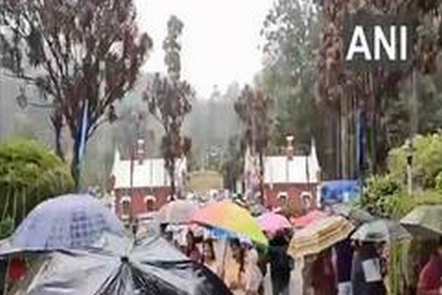 IMD issues red alert for heavy rains in TN's Coimbatore and Nilgiri districts