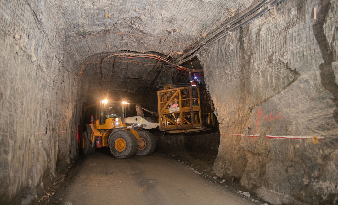 Perenti has signed a new five-year contract for delivery of underground mining operations at the Siou and Wona areas of the Mana complex