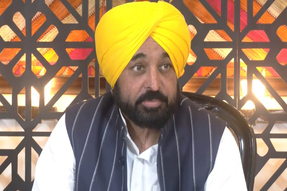 "What a joke!:" Punjab CM Bhagwant Mann attribute local, neighboring states fpr Delhi's pollution