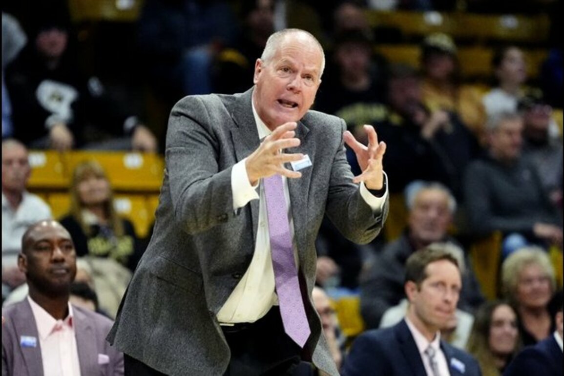 No. 5 Houston aims to keep Colorado winless in Big 12