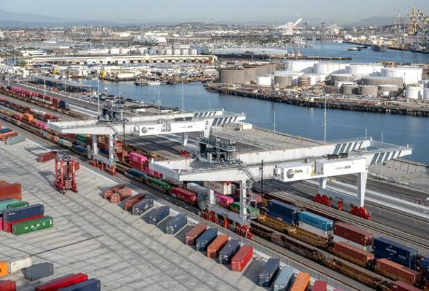 Long Beach breaks ground on $1.5 billion railyard expansion at port