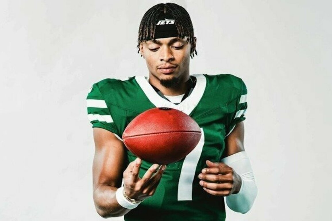 Justin Fields: An Explosive Player Ready to 'Turn It Up a Notch'