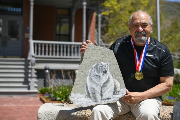 Parkite Felix Saez wins national art award at 75 - Park Record