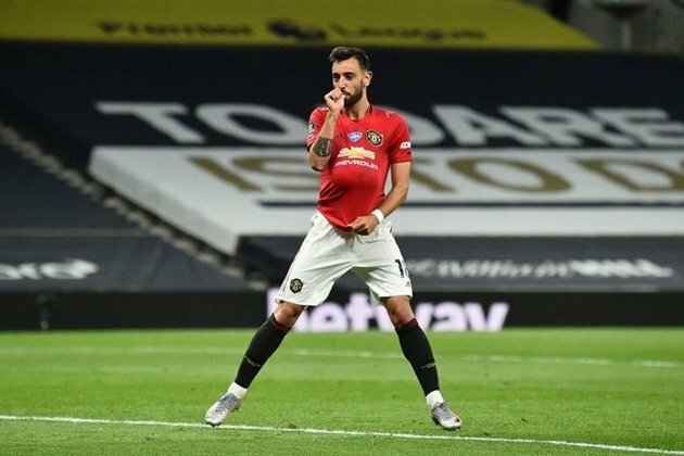 VAR in the dock as Man United down Villa, Spurs frustrated