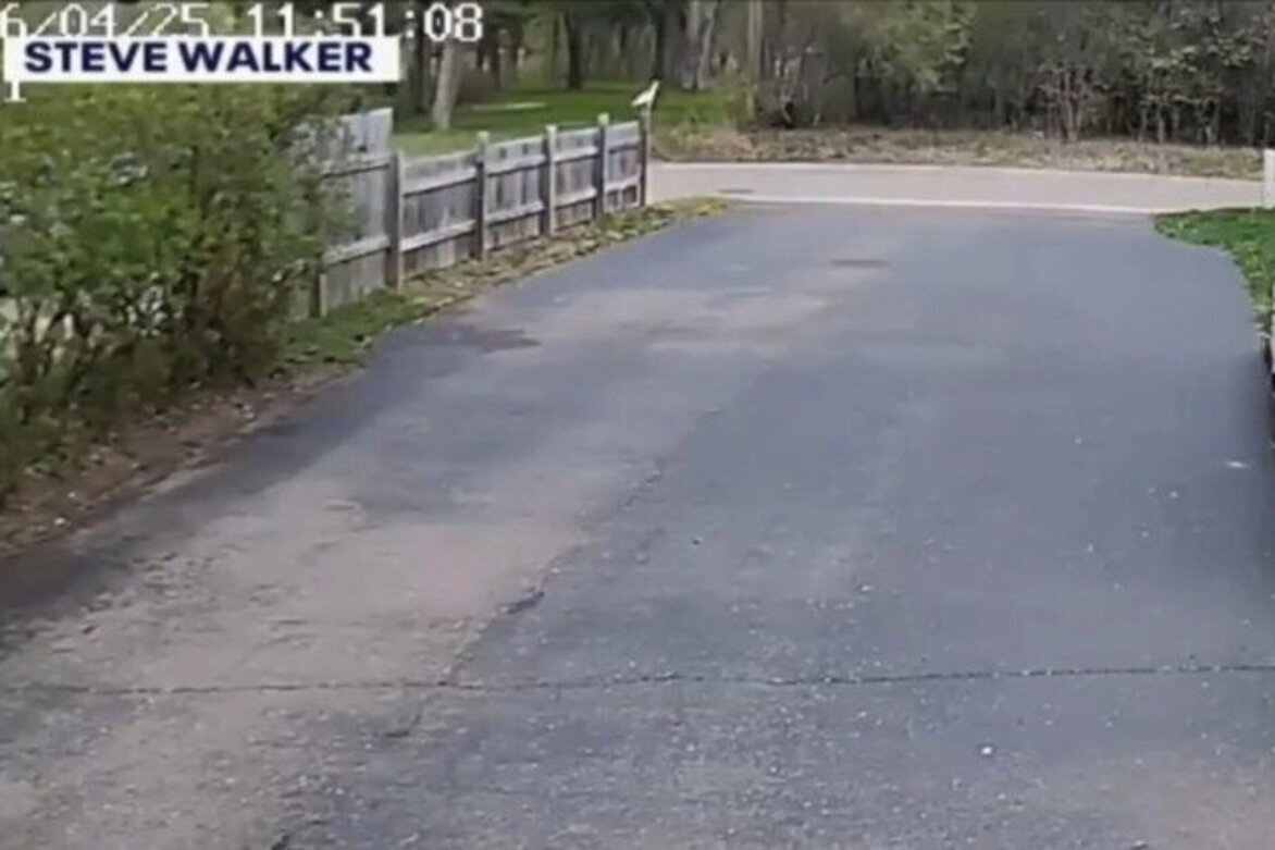 US state lawmaker killed in plane crash 