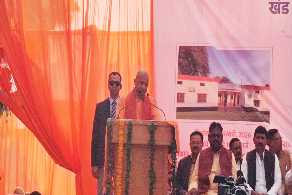 Uttar Pradesh: CM Yogi Adityanath lauds Vikas Khand block development