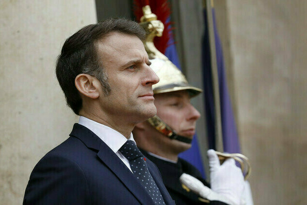 Russia must accept ceasefire deal  Macron