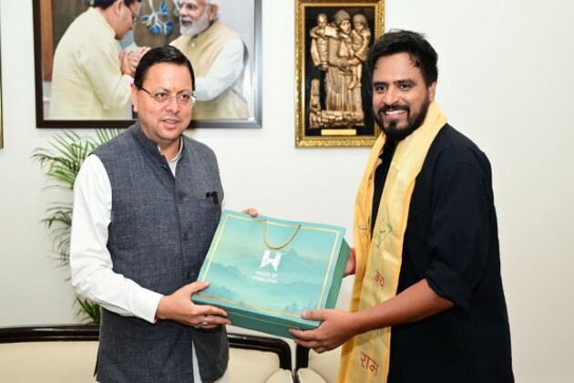 Uttarakhand CM Pushkar Singh Dhami invites content creators for Char Dham Yatra during their meeting