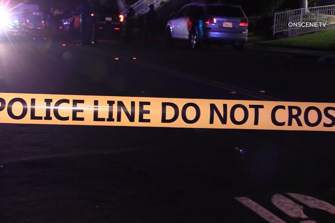 Man accused of throwing girlfriend from walkway to her death