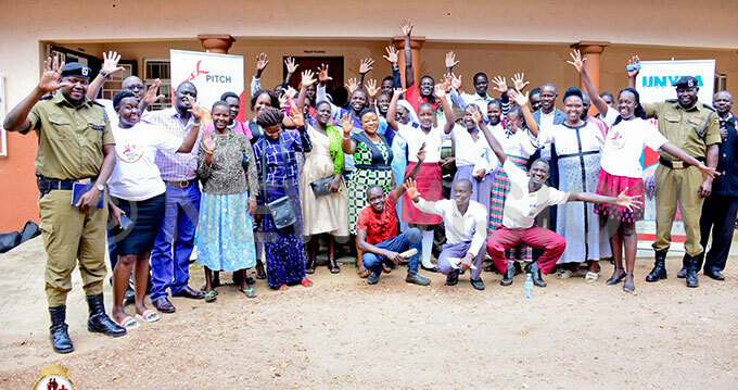  esidents graced the occasion	