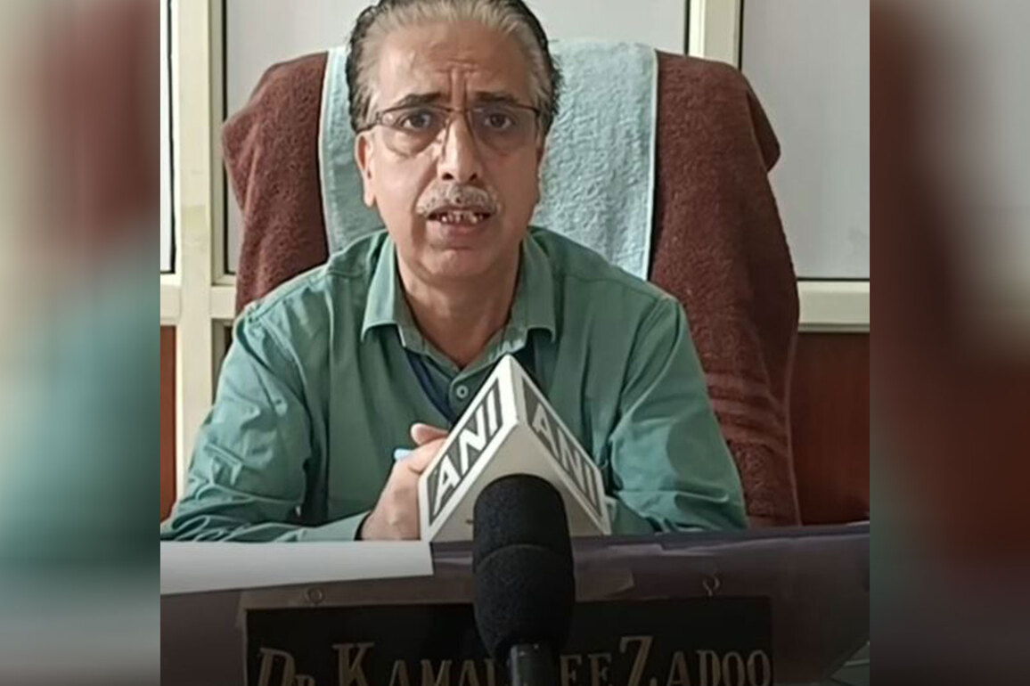 Jammu Kashmir : District Administration Ramban conducts water borne disease campaign in Ramban area