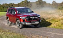 Toyota Australia will offer a performance hybrid powertrain in several grades of its LandCruiser 300 Series from next year. 