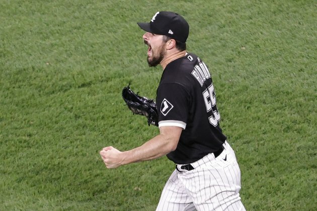 Day after no-hitter, White Sox try to win series vs. Indians