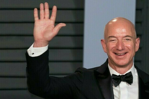 Bezos trying to cash in on Musk-Trump falling out  WSJ