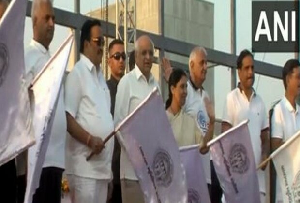 Gujarat CM flags off 'Run For Unity' on Sardar Vallabhbhai Patel's birth anniversary in Ahmedabad