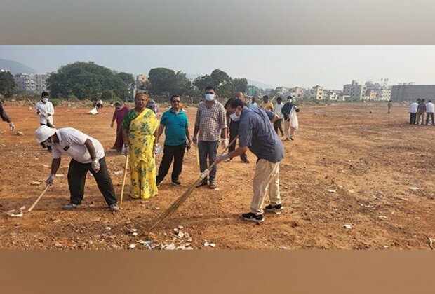 Rajya Sabha MP GVL Narasimha Rao joins 'Swachh Bharat' program at Andhra University