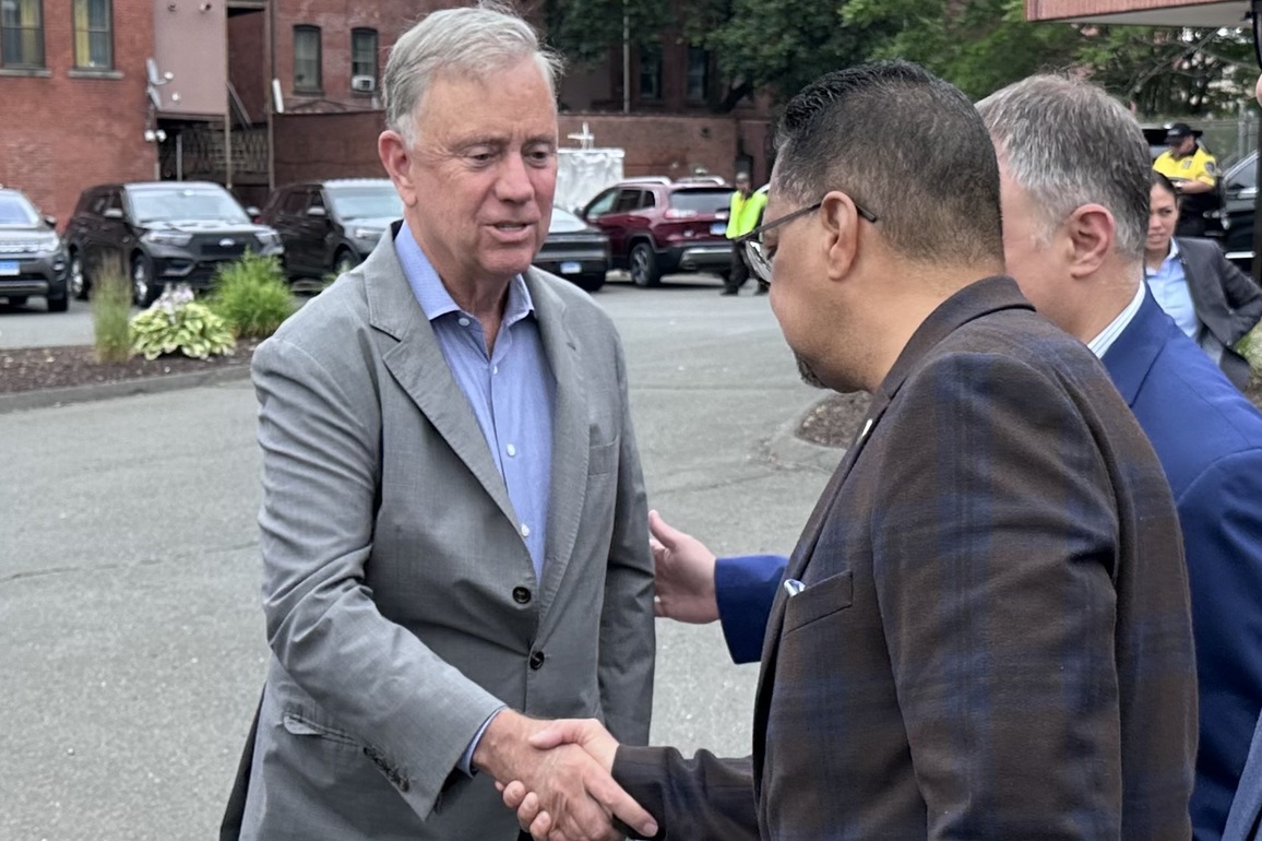 CT HB 5002- Lamont wants revisions to controversial housing bill