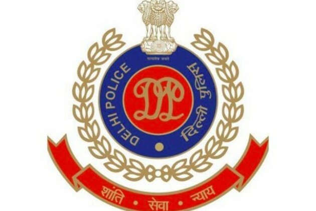 Four members of Jeharkhurani gang arrested, looted mobiles, sleeping pills recovered