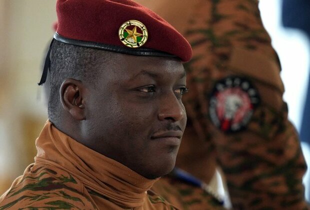 African military ruler sets deadline to reclaim land from Jihadists