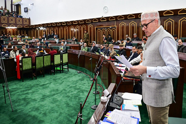 J-K poised for 11% growth, Job Vacancies, Worker regulations forthcoming, says CM Abdullah