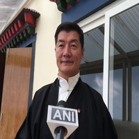 Harvard Club of France defies chinese pressure, hosts Lobsang Sangay after multiple venue refusals