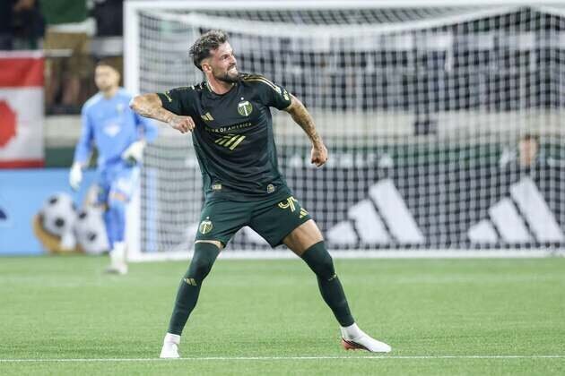 Kristoffer Velde caps brace in 89th minute as Timbers tie St. Louis