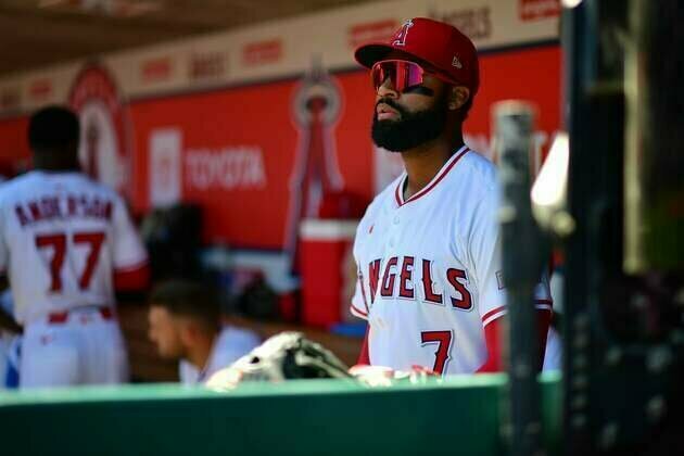Angels ride surprising offense to struggling Houston
