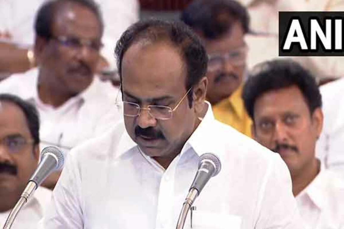 "Centre cheated us," says TN finance minister as state allocates own fund for school education amidst NEP row