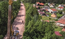  Bauer Spezialtiefbau was commissioned by DB Netz AG to remediate a total of three railway embankments