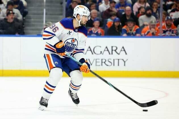 Oilers lock up D Jake Walman with 7-year, $49M deal