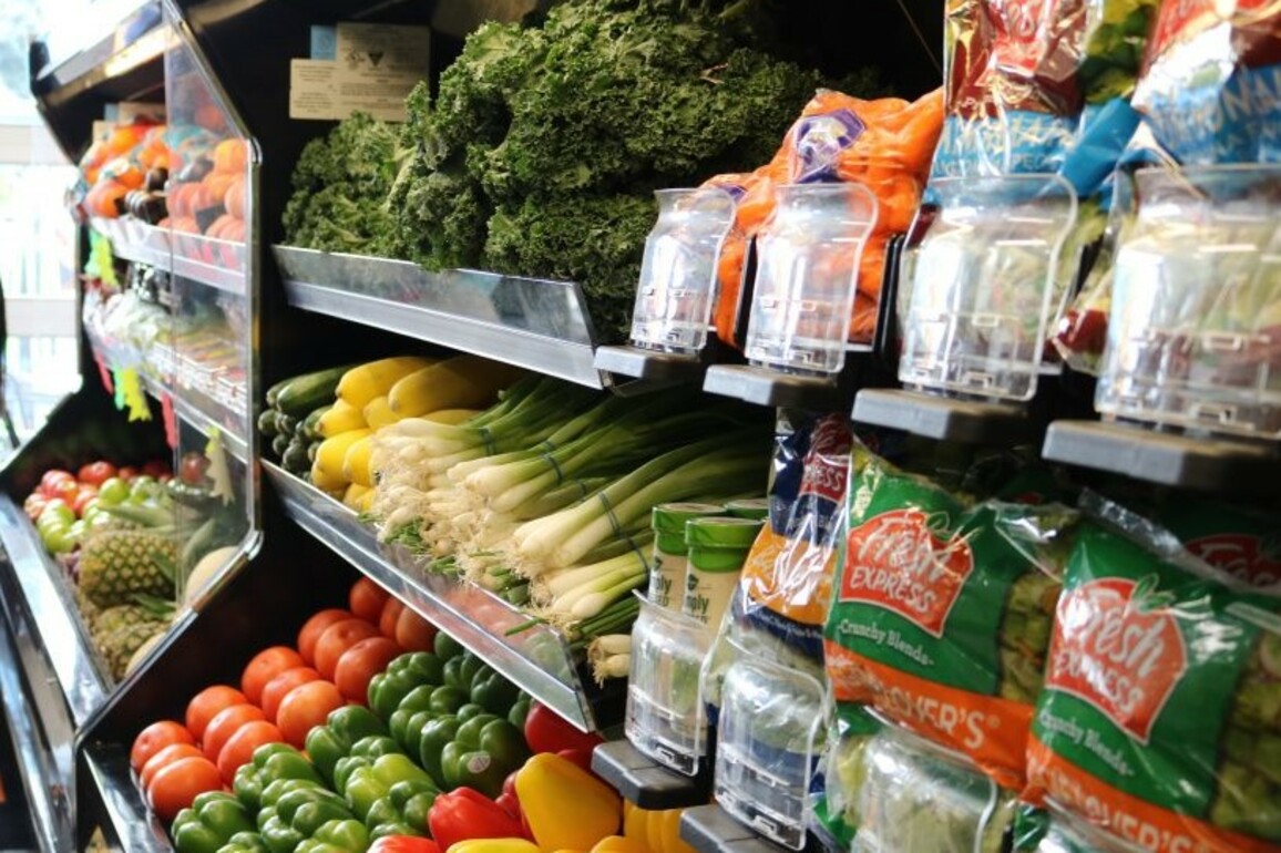 Federal Budget Bill Cuts $314M in Food Assistance to Wisconsin   Urban Milwaukee