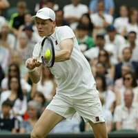 Down 2 sets, top-ranked Jannik Sinner advances after Grigor Dimitrov's injury