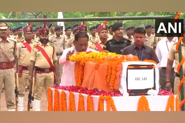 Chhattisgarh CM Vishnu Deo Sai, Assembly Speaker Raman Singh pay tribute to ASP Akash Rao Giripunje