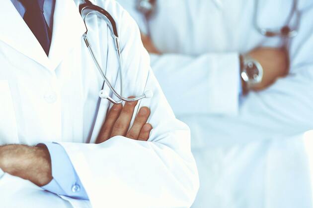Opinion- Minnesota legislators must not lower the standard on eye surgery
