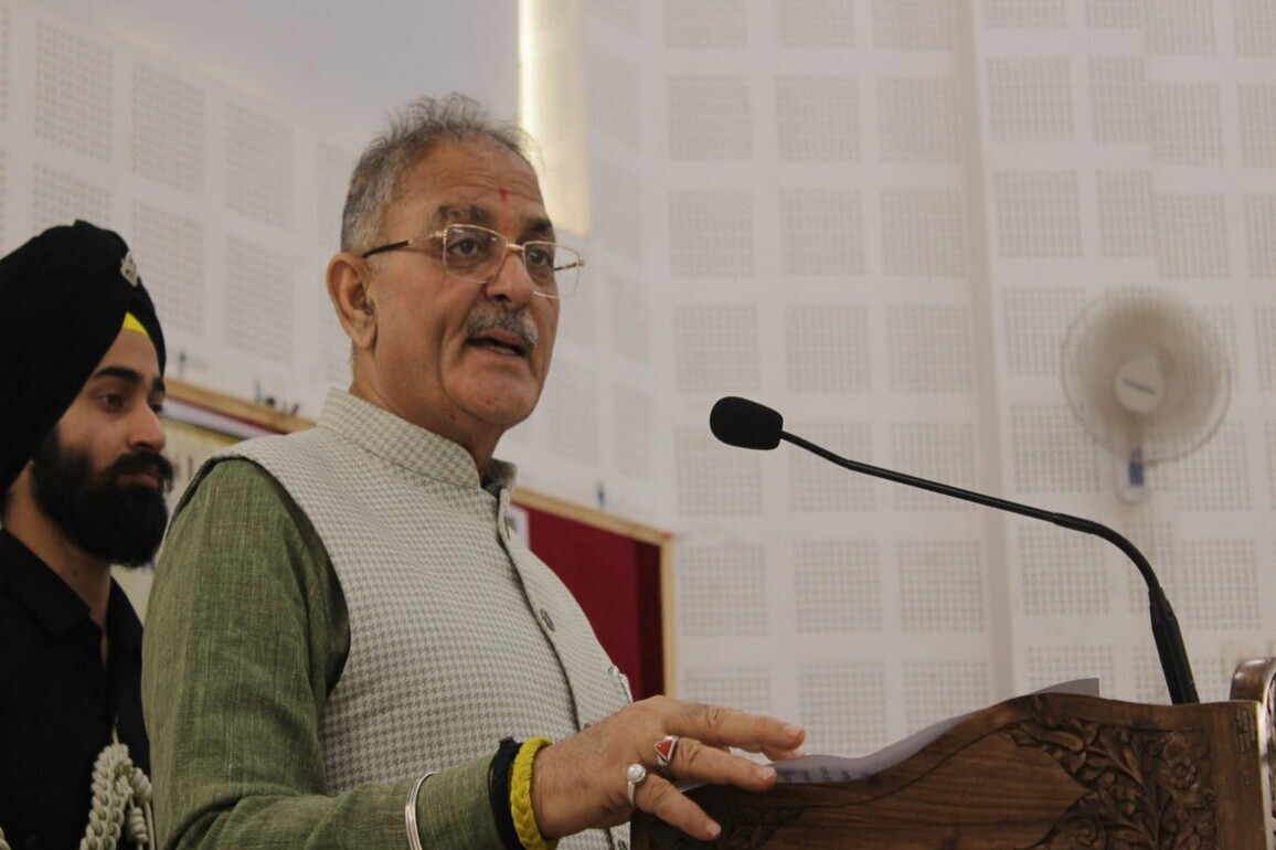 Young shooters from Jammu honoured by Himachal Pradesh Governor