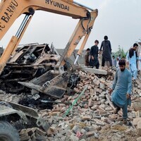 Pakistan: 15 policemen killed, 3 injured in suicide attack on Bannu checkpoint