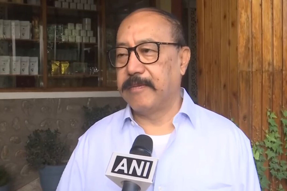 "Situation is very serious": Rajya Sabha MP Harsh Vardhan Shringla visits disaster-hit Darjeeling