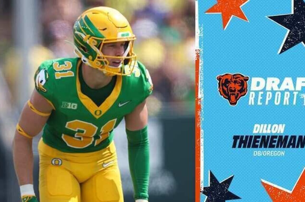 Bears select Oregon DB Dillon Thieneman 25th overall