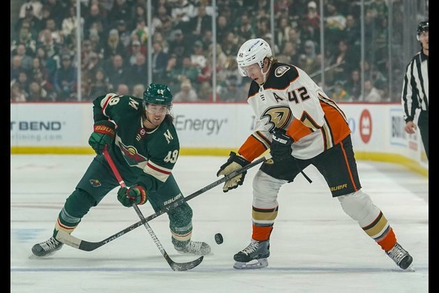 Wild improve to 4-0 with OT win over Ducks