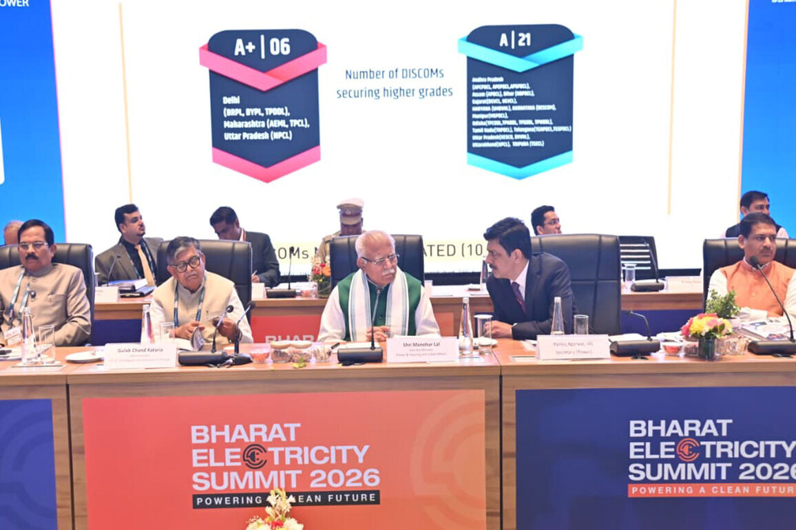 Centre assures states of full backing for power sector reforms, says Power Minister Manohar Lal