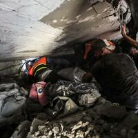 Letter from Mideast: "I fear not death, but dying unseen" -- Gaza journalists as witnesses, targets