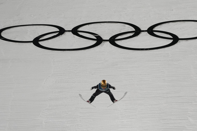 (MICO2026)ITALY-MILAN-OLYMPIC WINTER GAMES-SKI JUMPING-MEN'S NORMAL HILL INDIVIDUAL