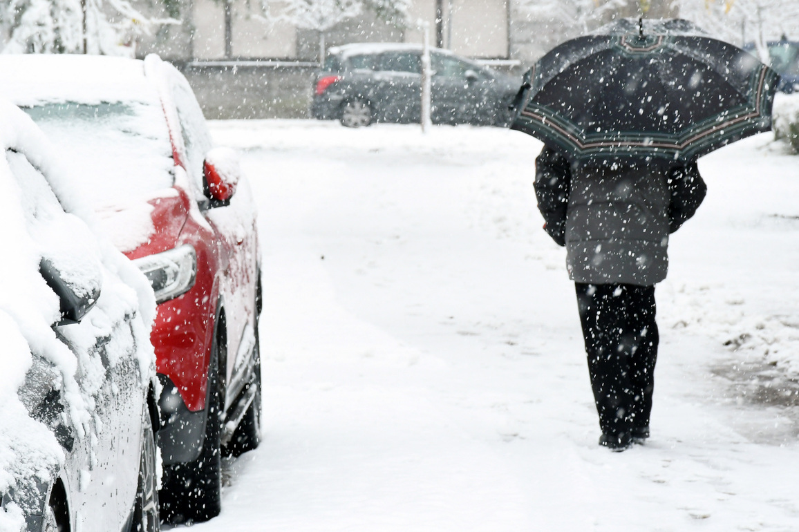 CROATIA-SISAK-SNOWFALL
