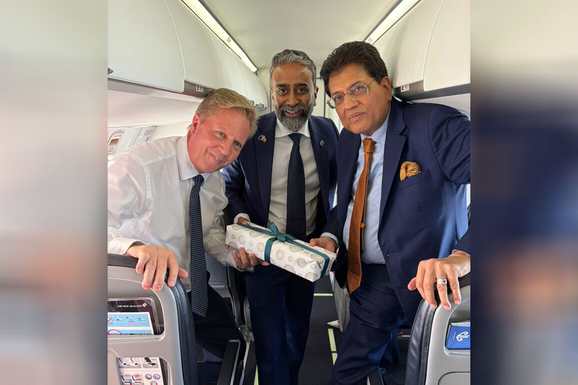 Piyush Goyal discusses expanding opportunities in Indian aviation sector with Air New Zealand CEO