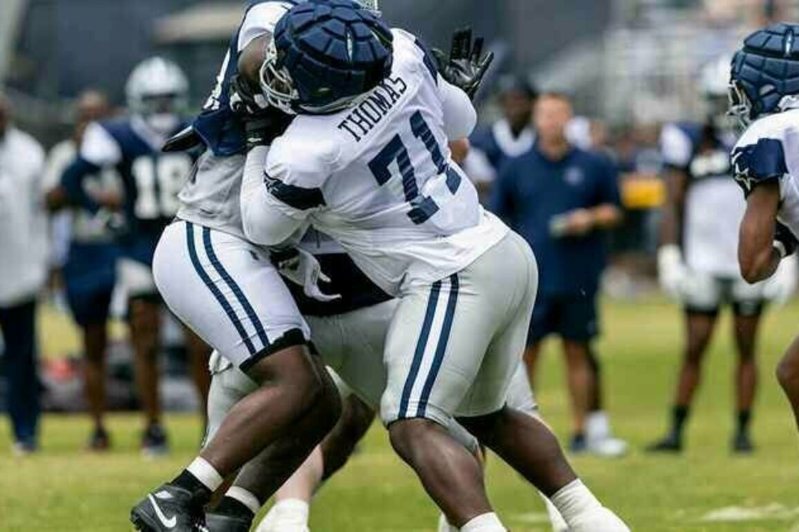 Updates: Nate Thomas praises Adams, Riley