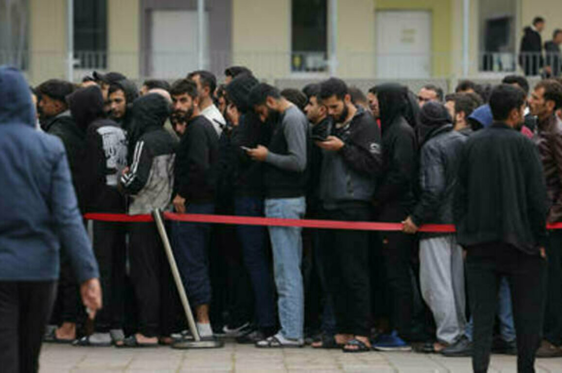 Germany freezes major refugee program - media